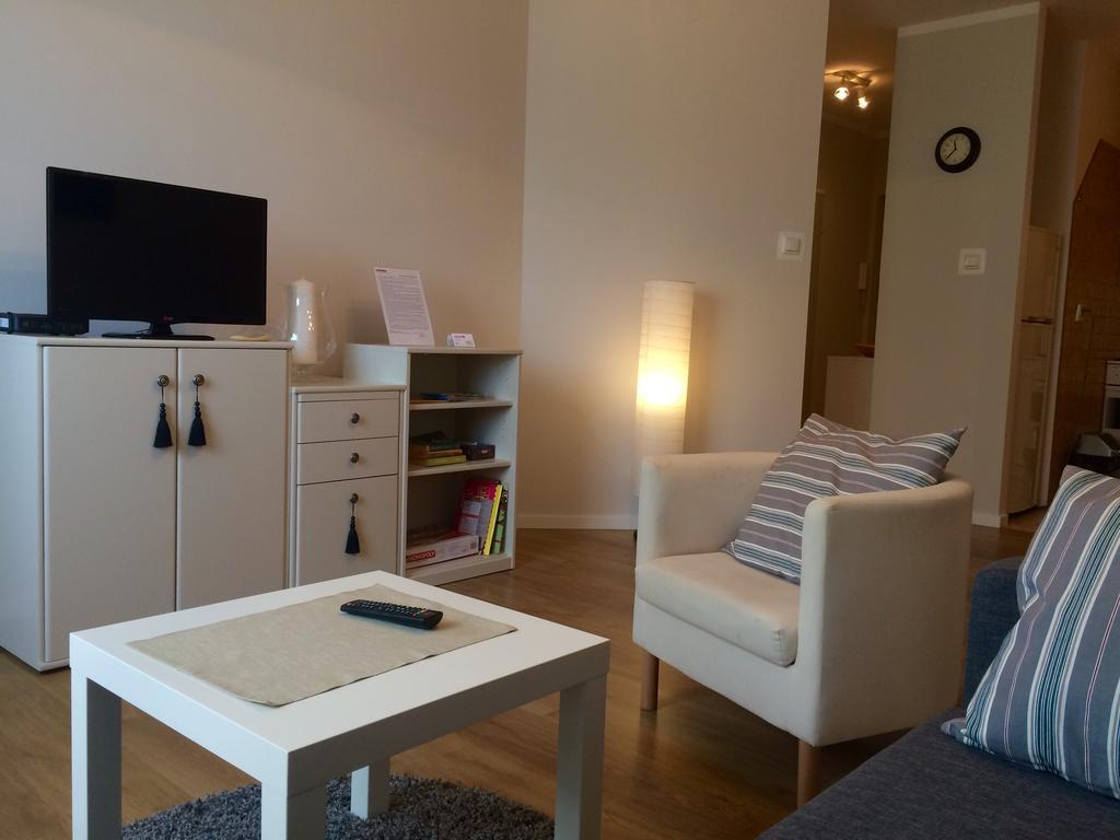 Aluzyjna Erapartments Яблонна Екстер'єр фото