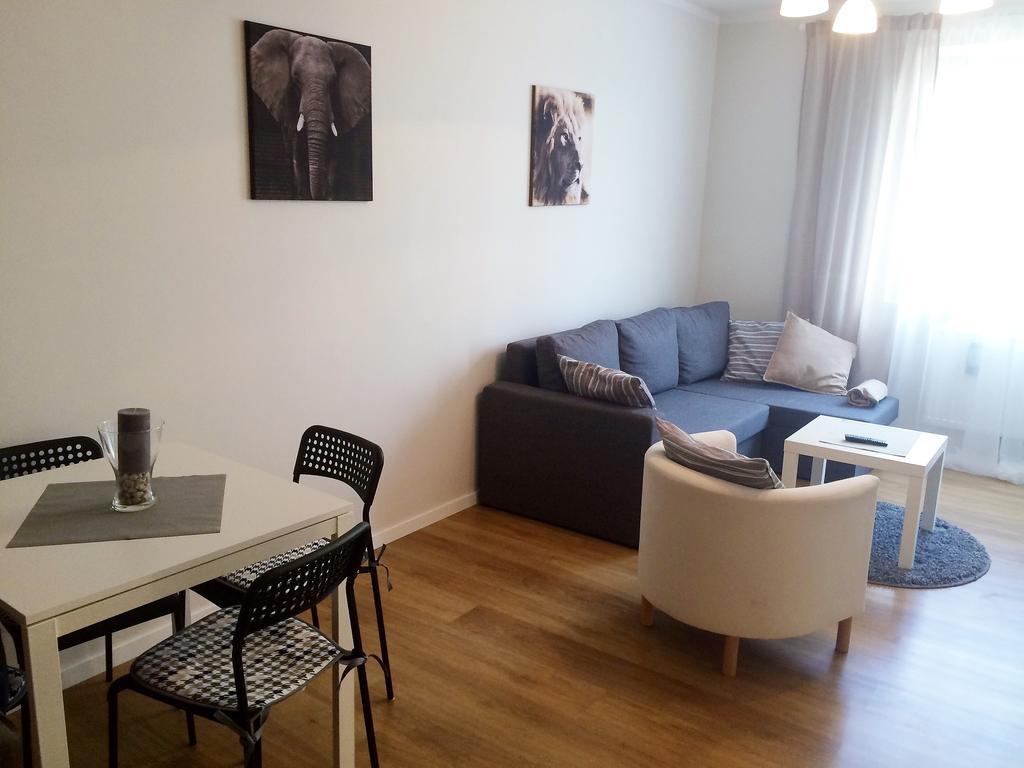 Aluzyjna Erapartments Яблонна Екстер'єр фото