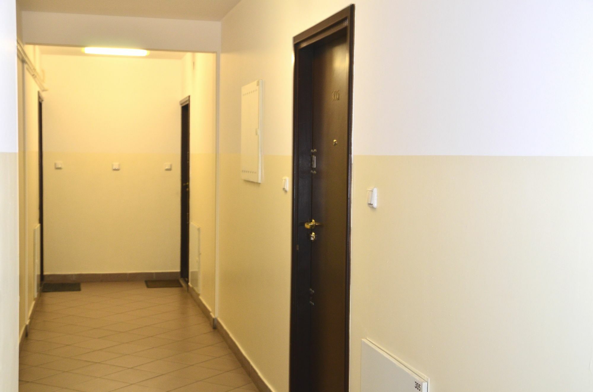 Aluzyjna Erapartments Яблонна Екстер'єр фото